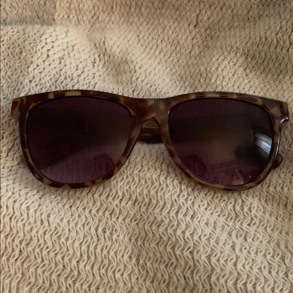 Vince Camuto Sunglasses